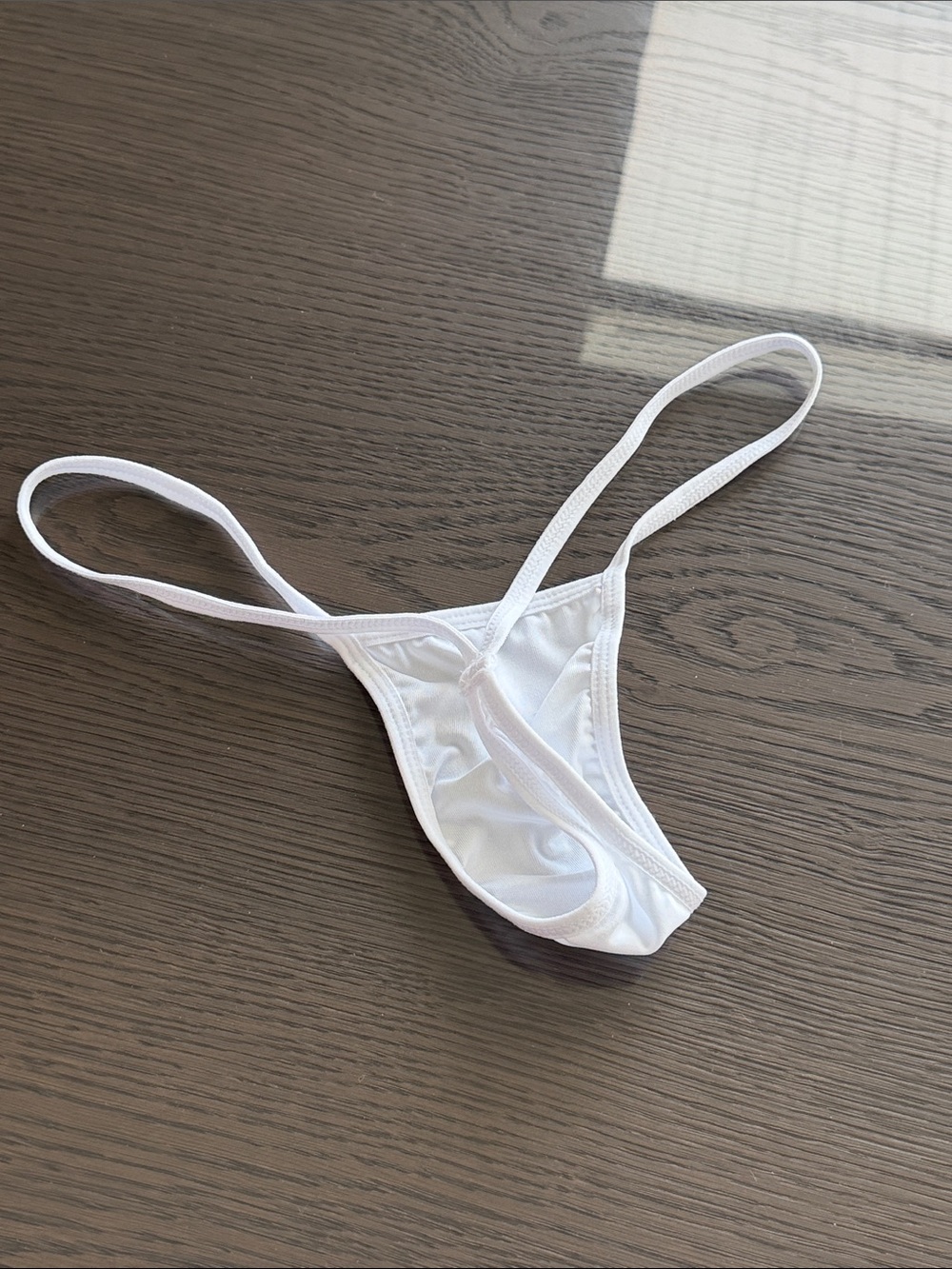 White g-string - Picture 2 of 2
